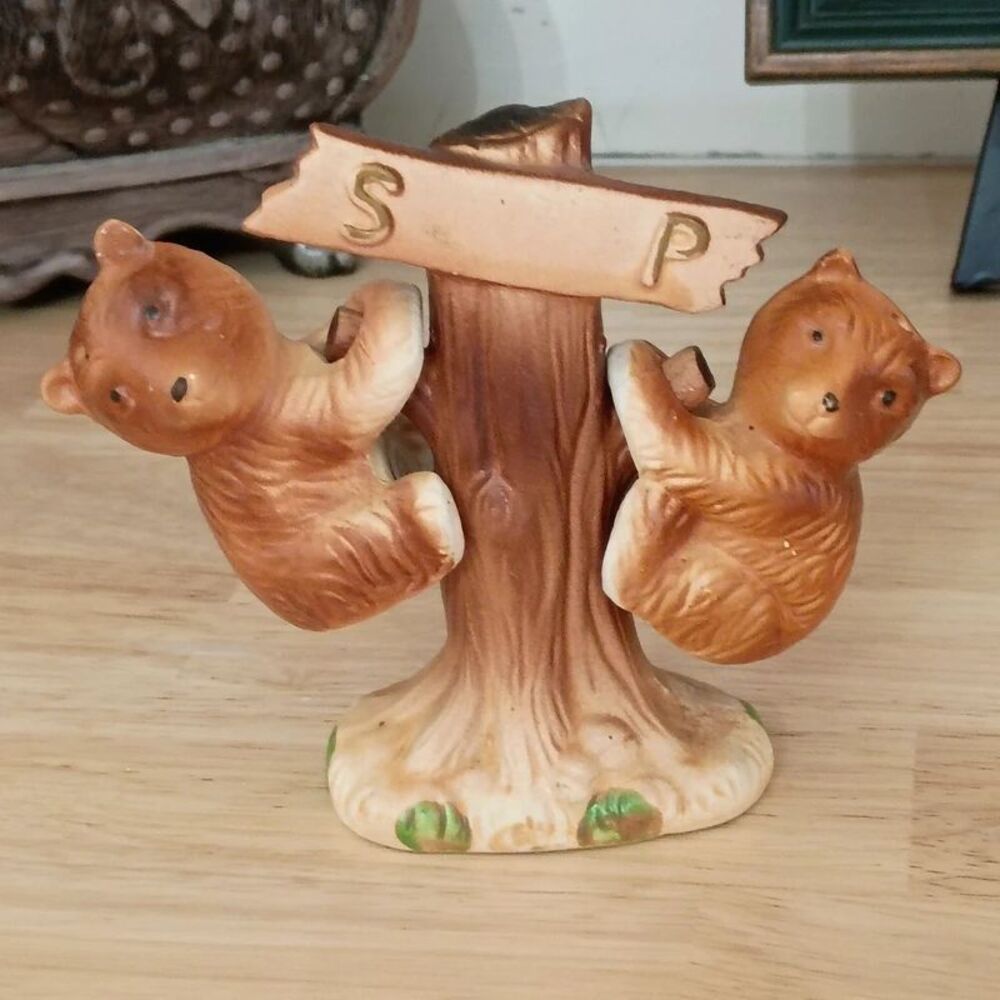 Vintage Ceramic Bear Cubs Hanging on Tree Salt & Pepper Shakers Set